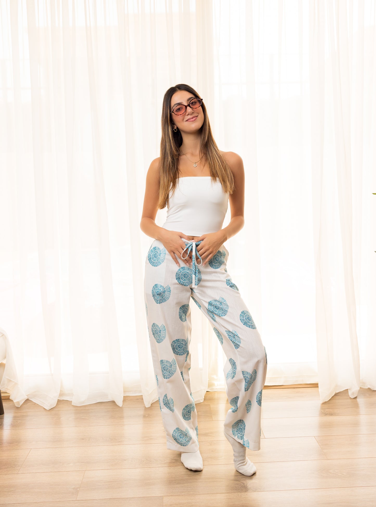 Sundial Shell Linen Flowy Pants