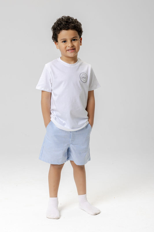 blue shorts boys + white top