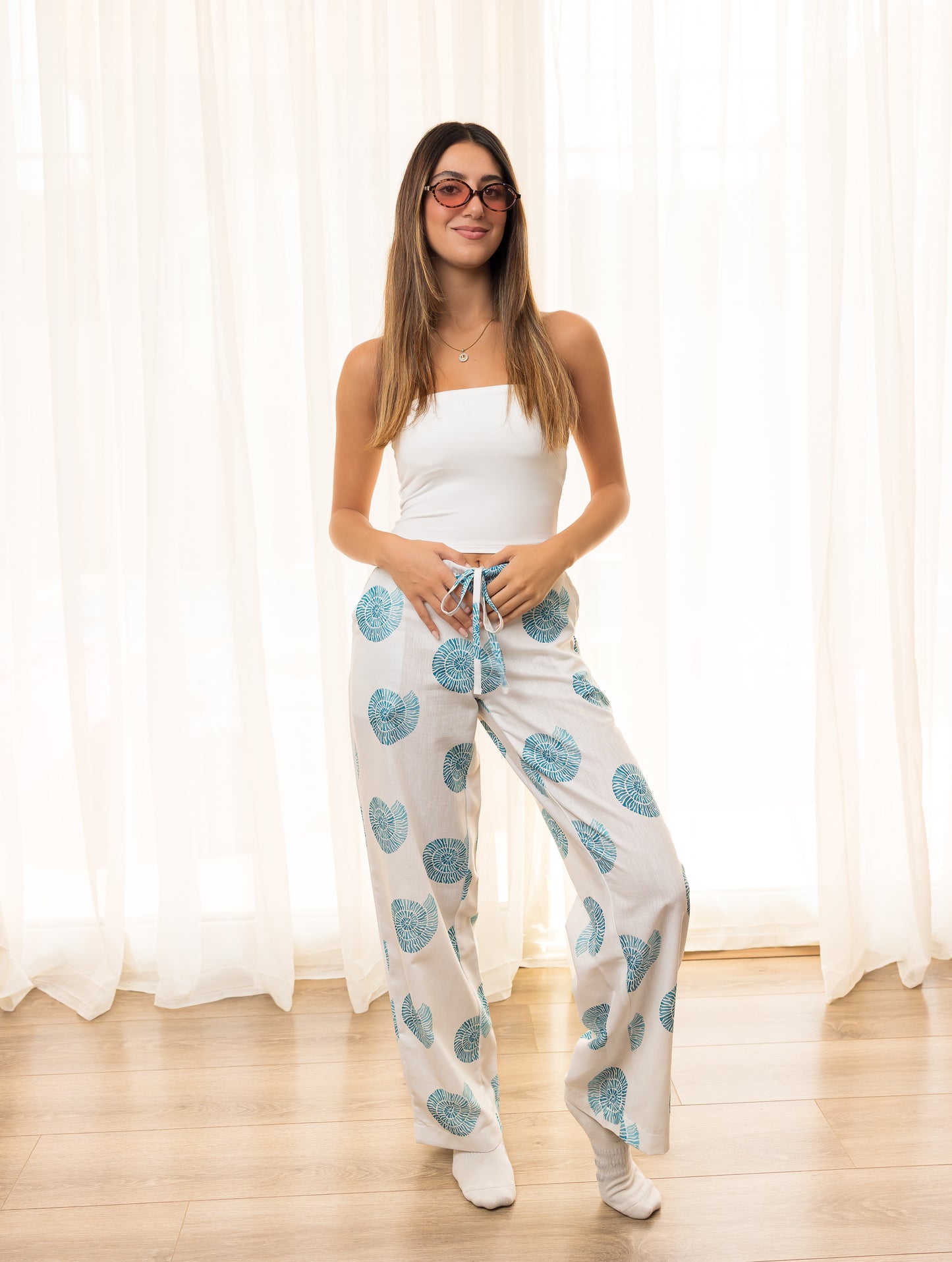 Sundial Shell Linen Flowy Pants
