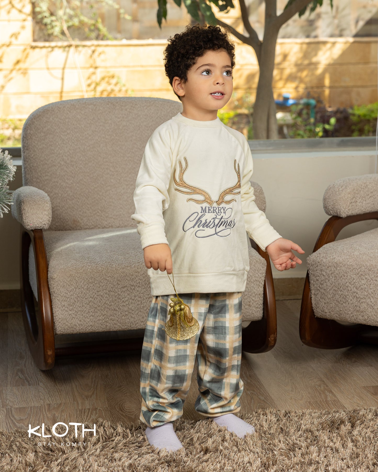 Golden Reindeer Crewneck Set