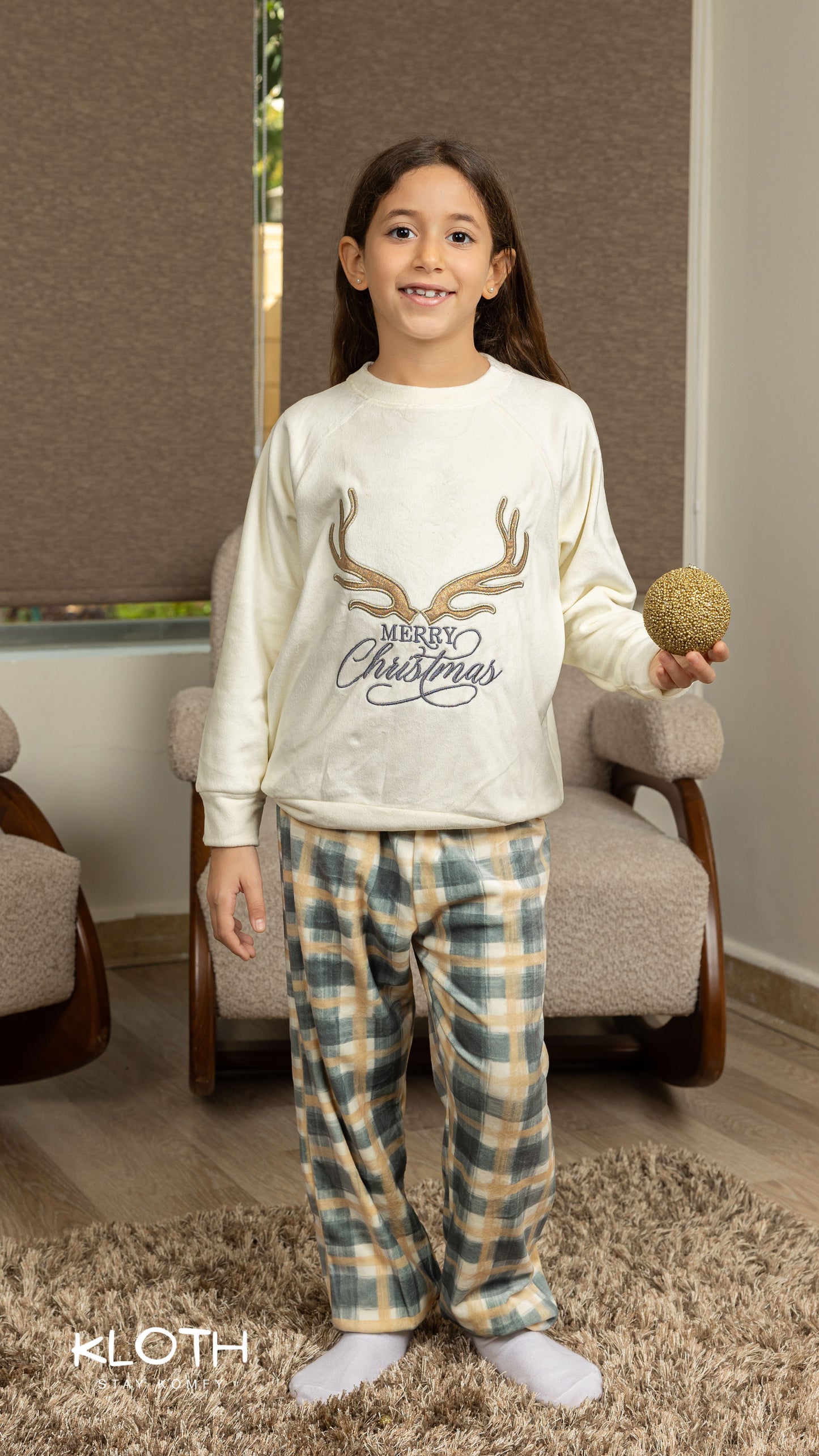 Golden Reindeer Crewneck Set